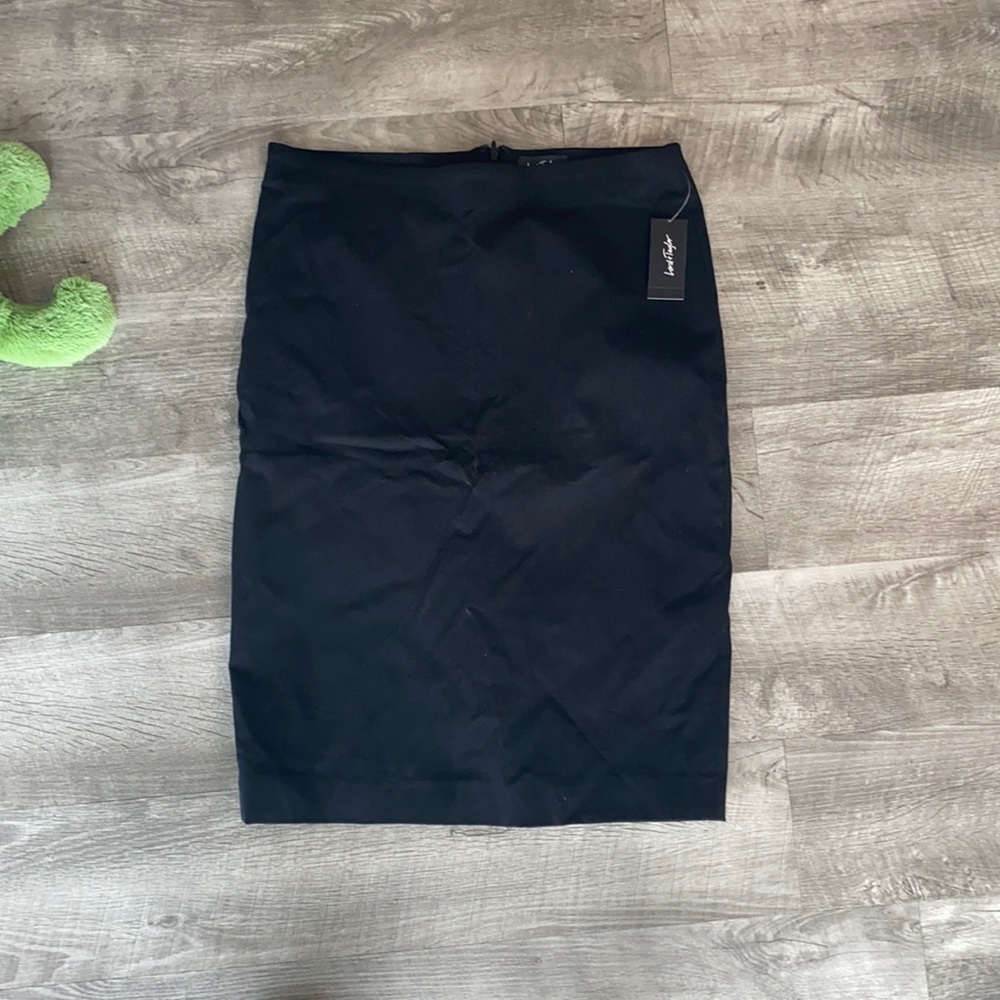 Lord and Taylor black pencil skirt